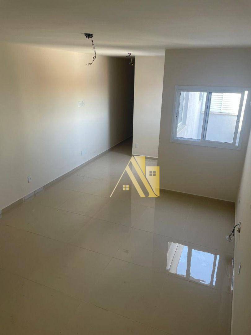 Apartamento à venda com 2 quartos, 67m² - Foto 1