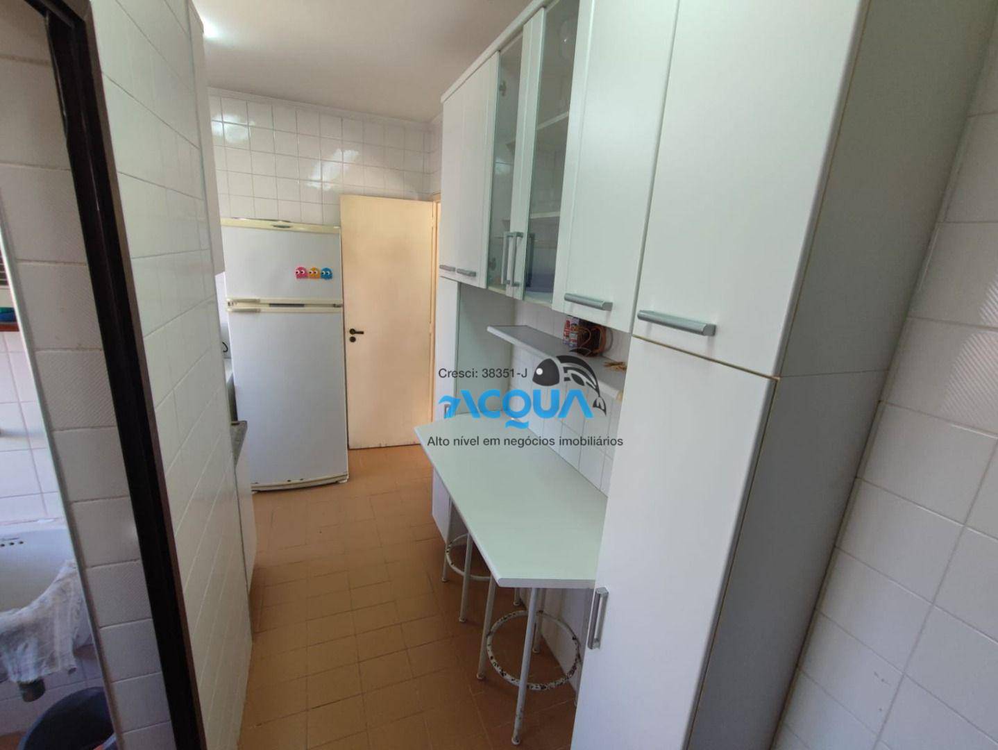 Apartamento à venda com 2 quartos, 80m² - Foto 7