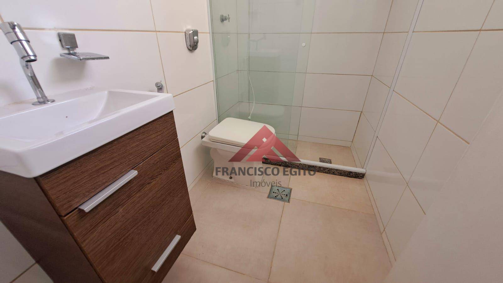 Apartamento para alugar com 2 quartos, 78m² - Foto 13