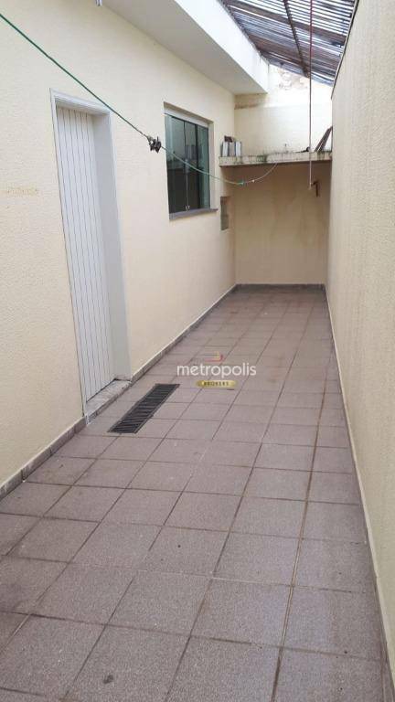 Sobrado à venda com 3 quartos, 150m² - Foto 2