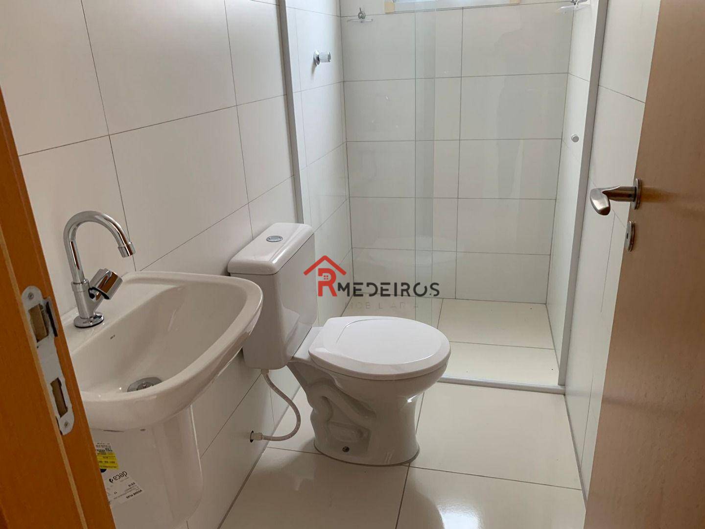 Apartamento à venda com 2 quartos, 62m² - Foto 11