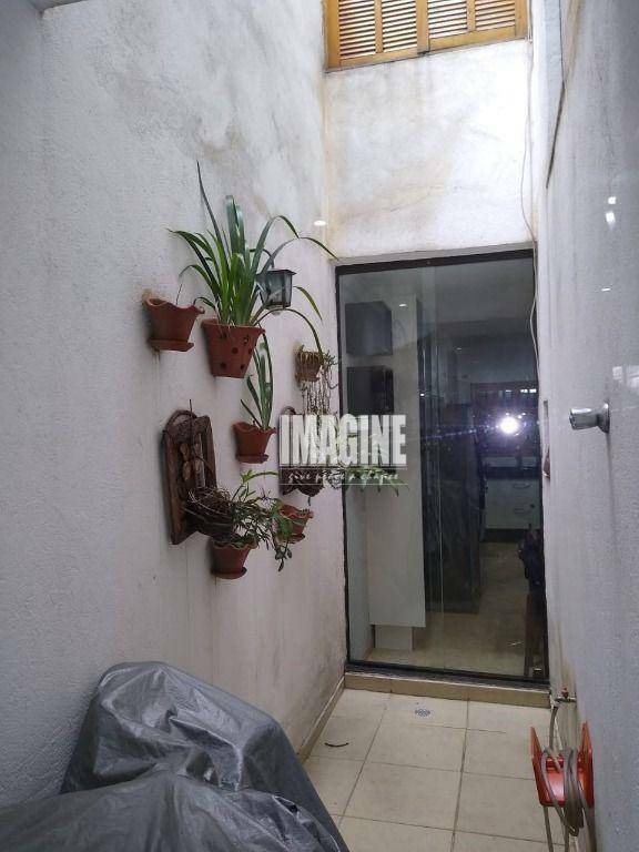 Sobrado à venda com 3 quartos, 180m² - Foto 5