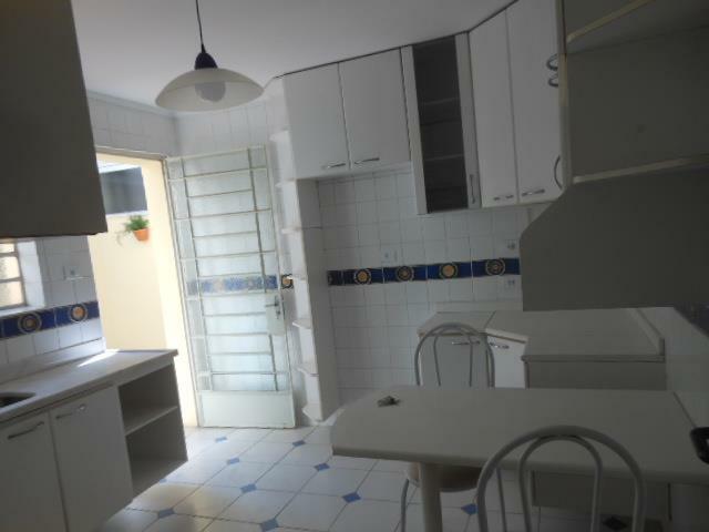 Sobrado à venda com 3 quartos, 200m² - Foto 6