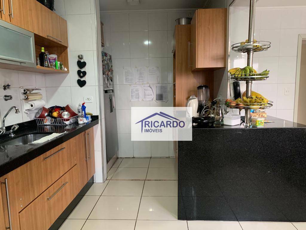 Apartamento à venda com 4 quartos, 170m² - Foto 15