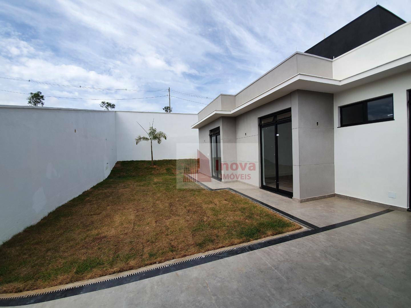 Casa de Condomínio à venda com 4 quartos, 360m² - Foto 17