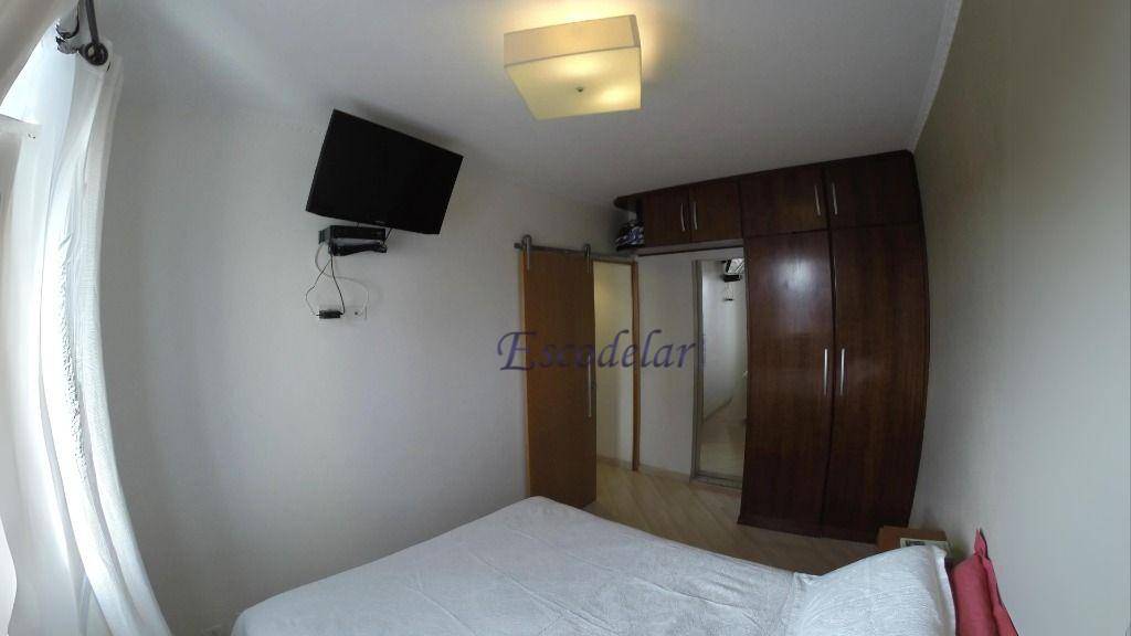 Apartamento à venda com 2 quartos, 60m² - Foto 11