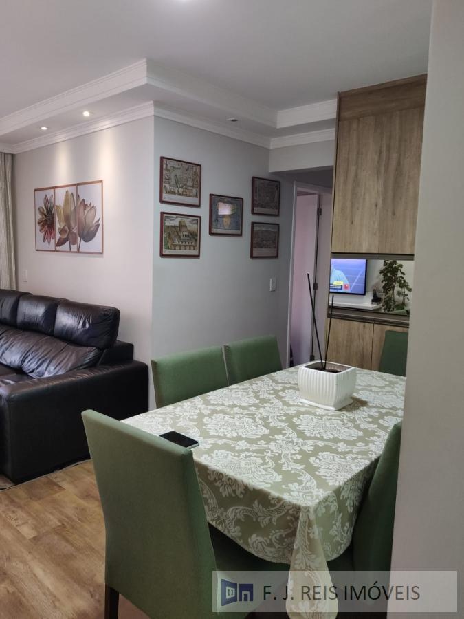 Apartamento à venda com 2 quartos, 62m² - Foto 7