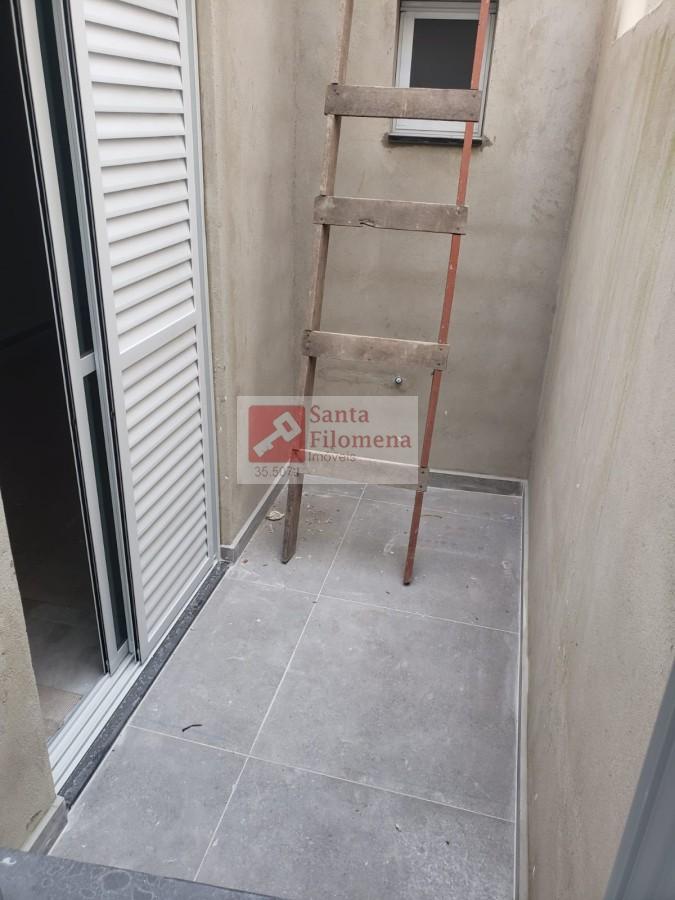Casa à venda com 3 quartos, 76m² - Foto 4