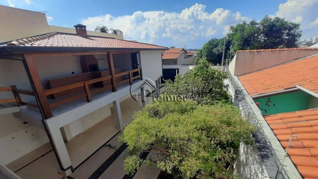 Casa à venda com 3 quartos, 236m² - Foto 22