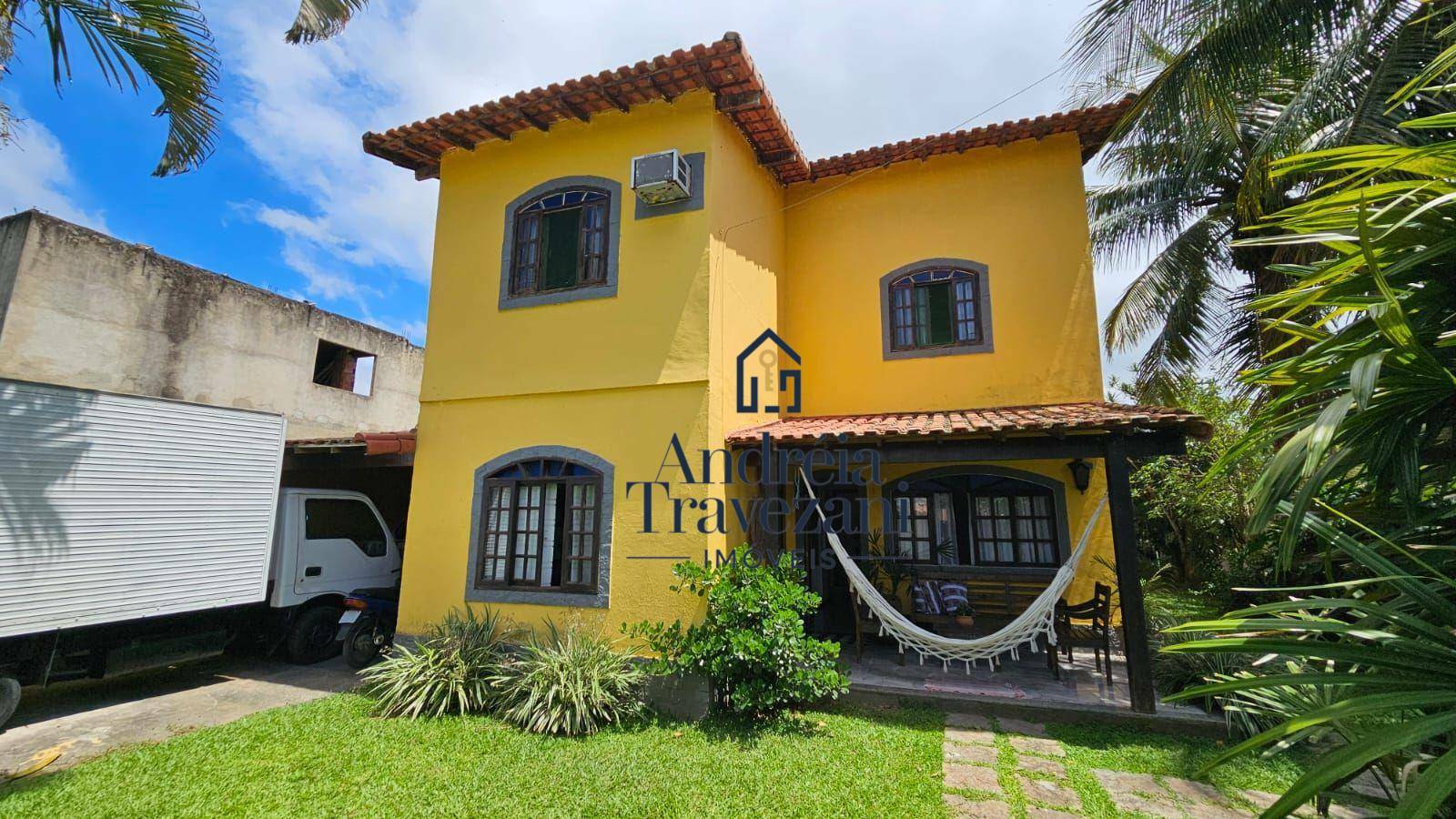 Casa de Condomínio à venda com 4 quartos, 287m² - Foto 1