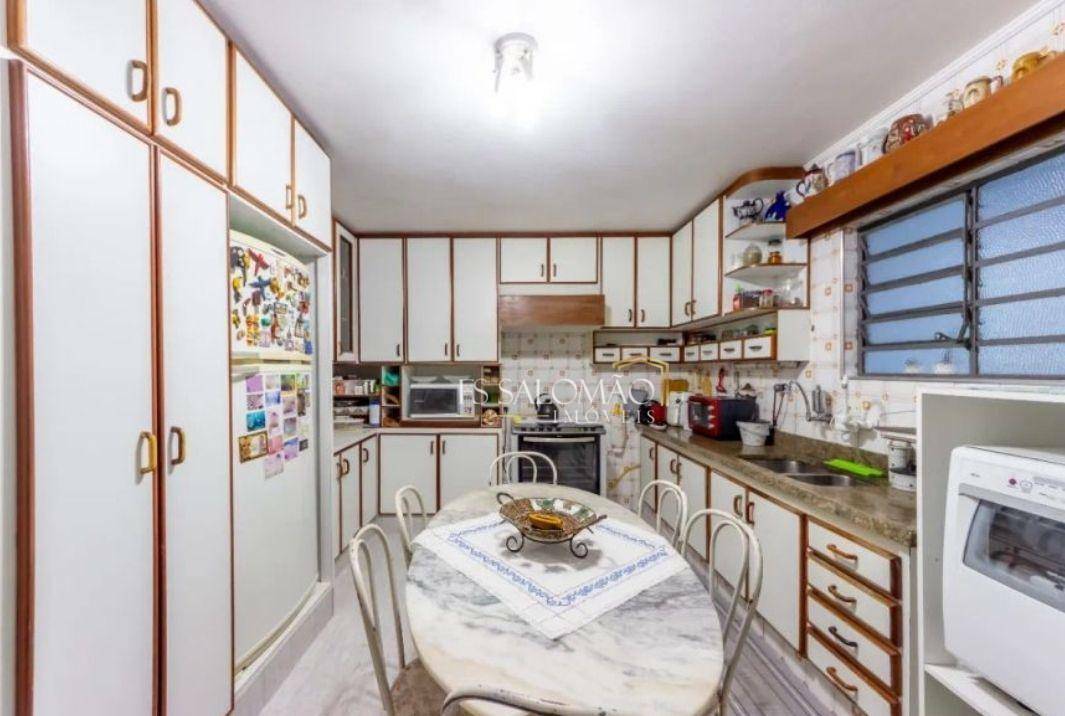 Casa à venda com 3 quartos, 170m² - Foto 6