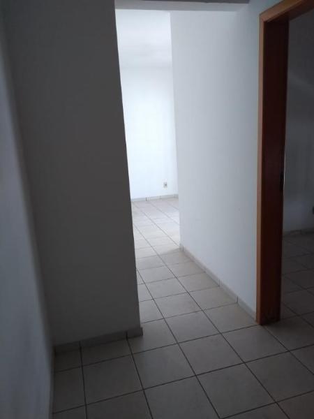 Apartamento para alugar com 3 quartos, 97m² - Foto 4