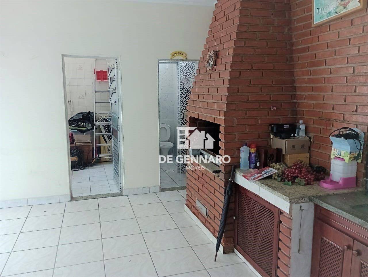 Casa de Condomínio para alugar com 3 quartos, 230m² - Foto 3