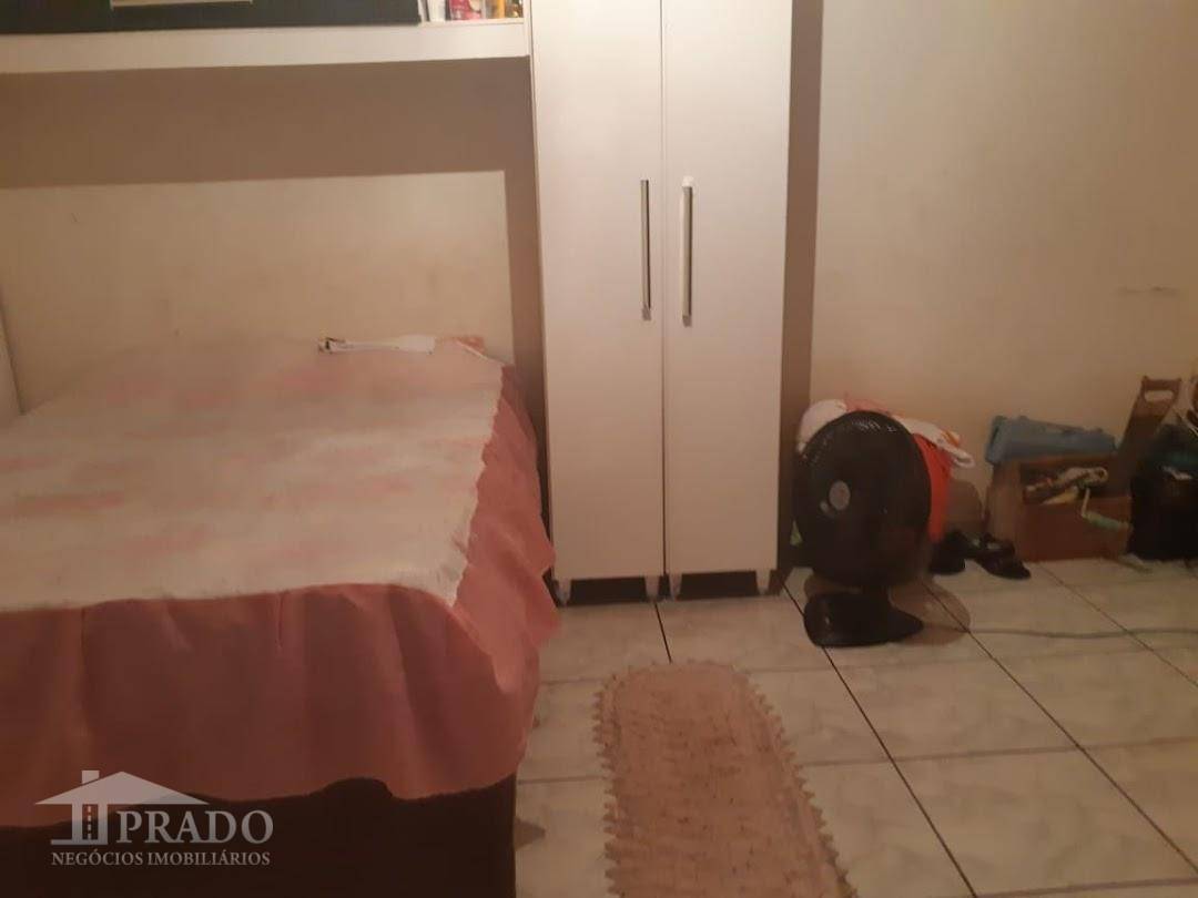 Casa à venda com 4 quartos, 198m² - Foto 17