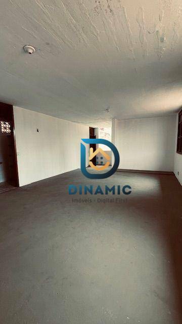 Casa, 4 quartos, 259 m² - Foto 4