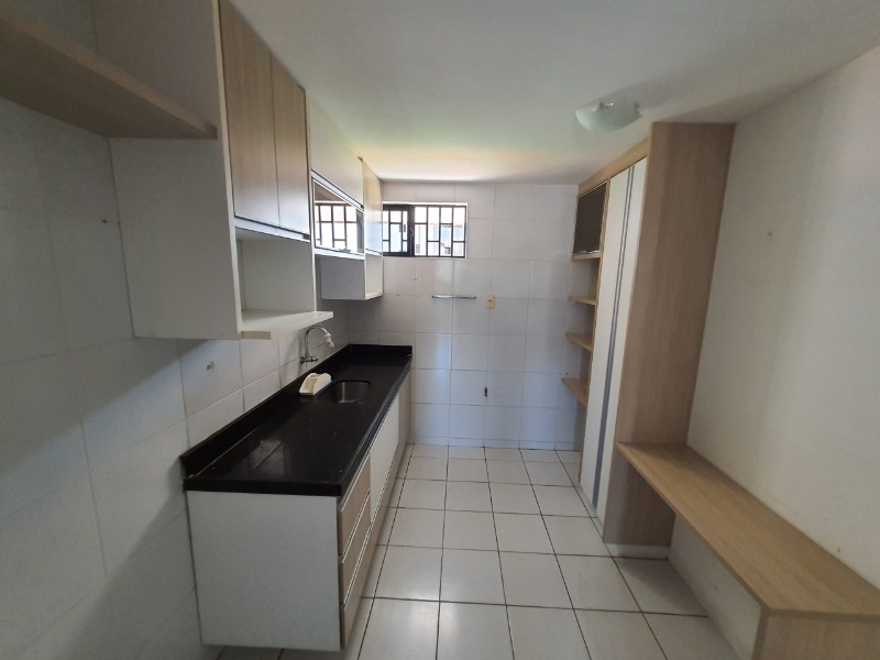 Apartamento à venda com 2 quartos, 69m² - Foto 6