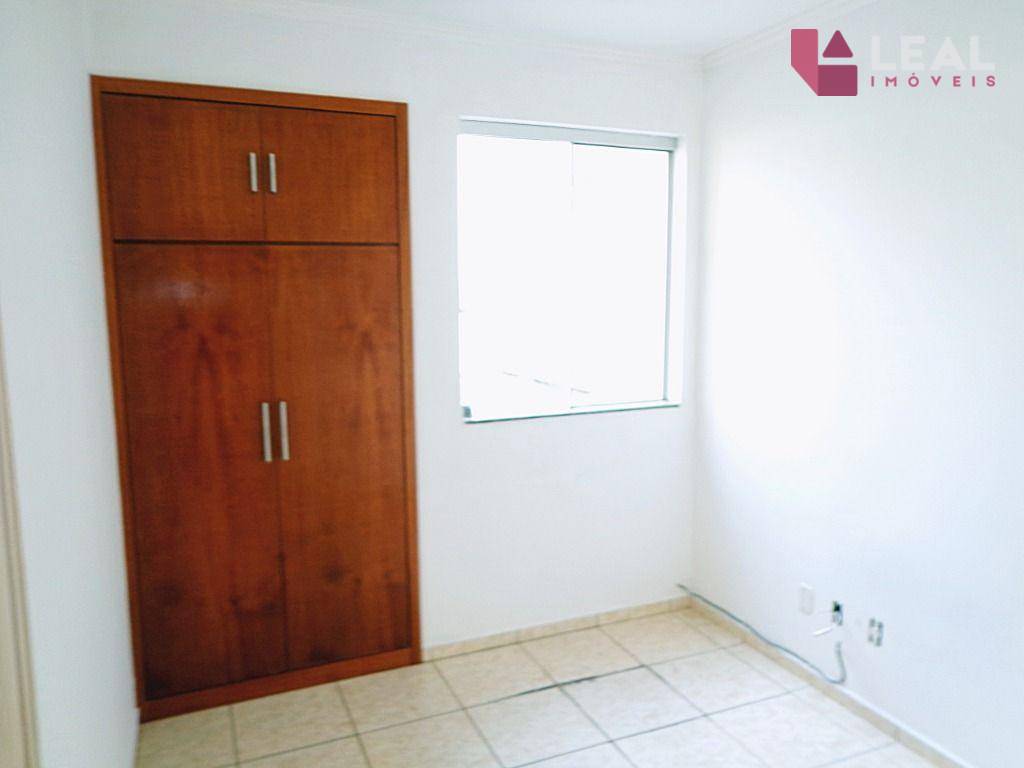 Apartamento à venda com 3 quartos, 147m² - Foto 12