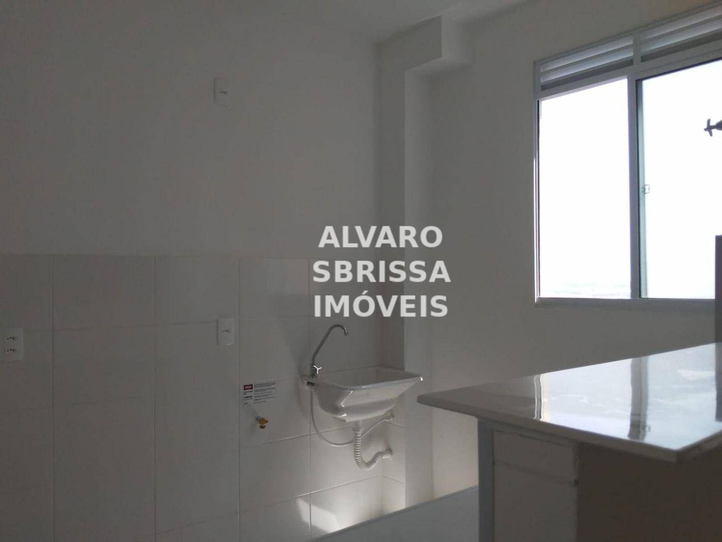 Apartamento à venda com 2 quartos, 42m² - Foto 7