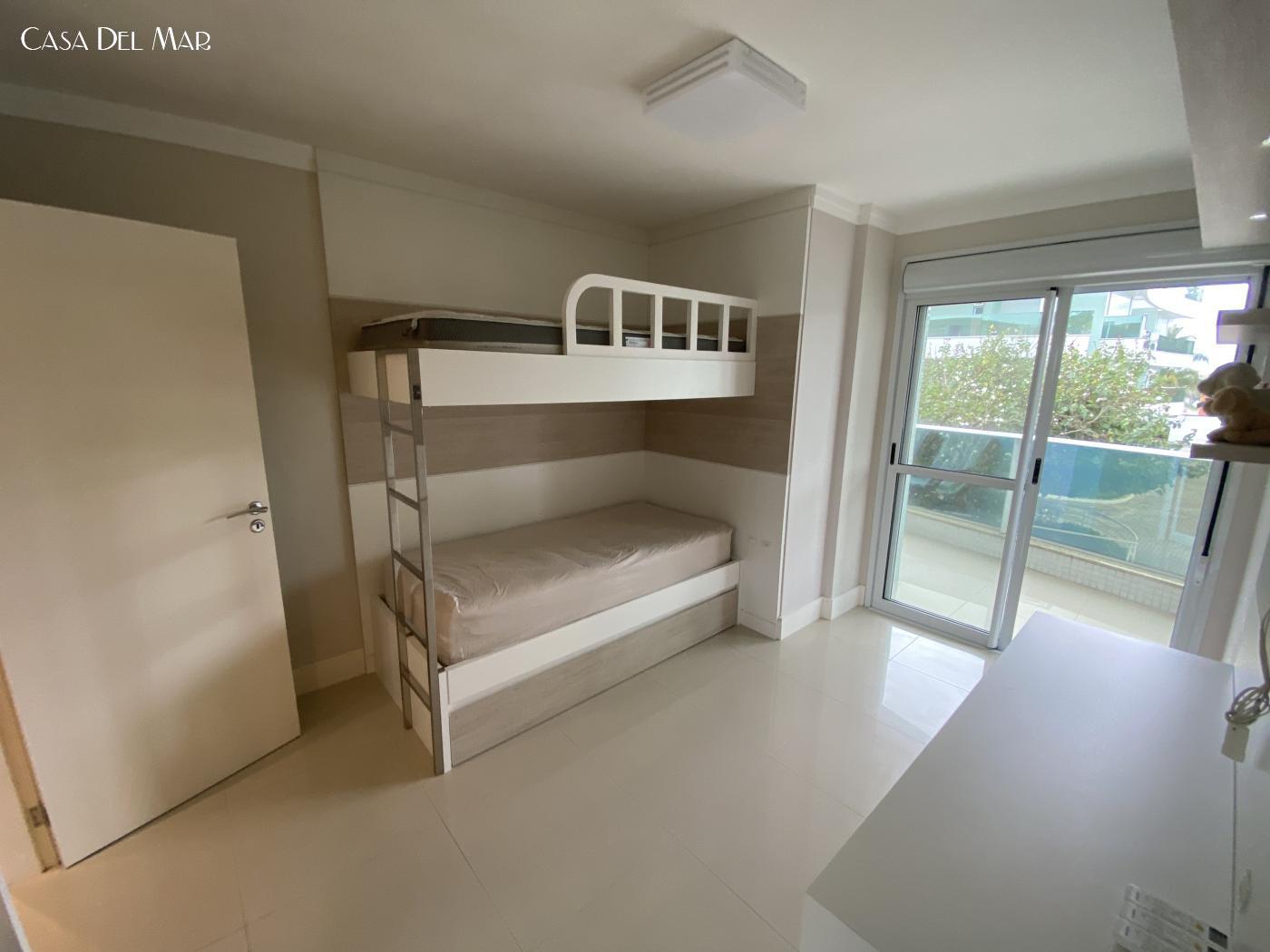 Apartamento à venda com 3 quartos, 135m² - Foto 30