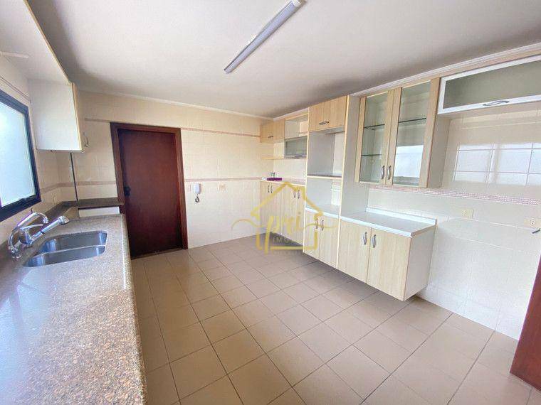 Apartamento à venda com 4 quartos, 240m² - Foto 36