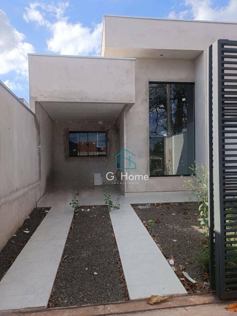 Casa à venda com 3 quartos, 70m² - Foto 1