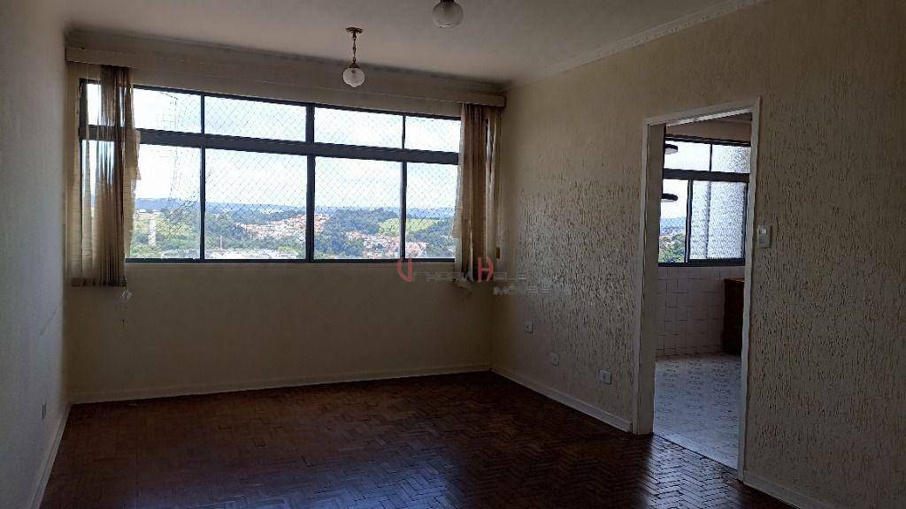 Apartamento à venda com 3 quartos, 117m² - Foto 4