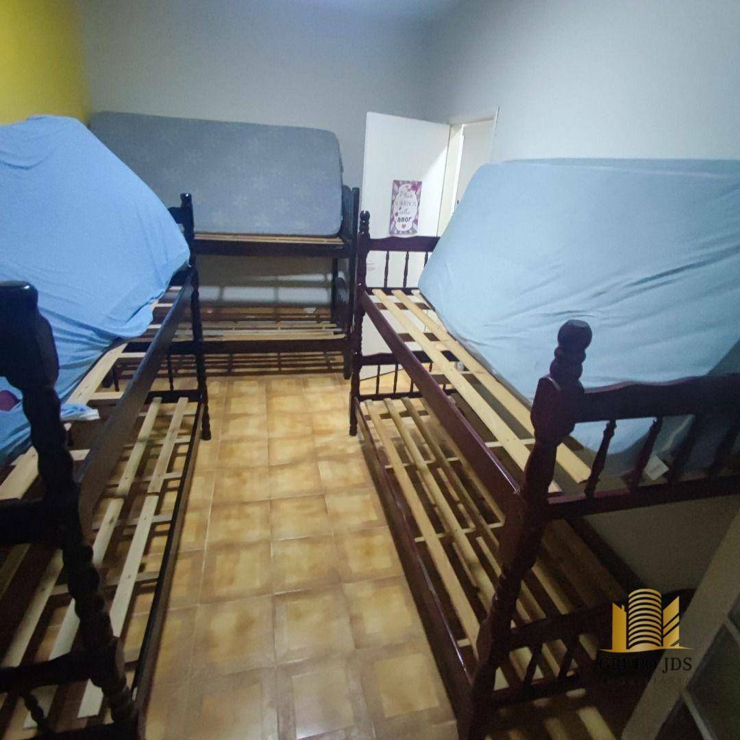 Casa à venda com 3 quartos, 100m² - Foto 12