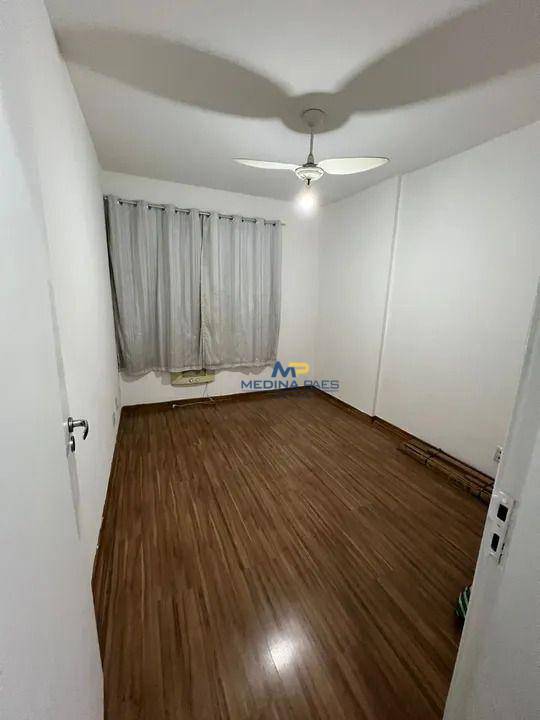 Apartamento à venda com 2 quartos, 60m² - Foto 3