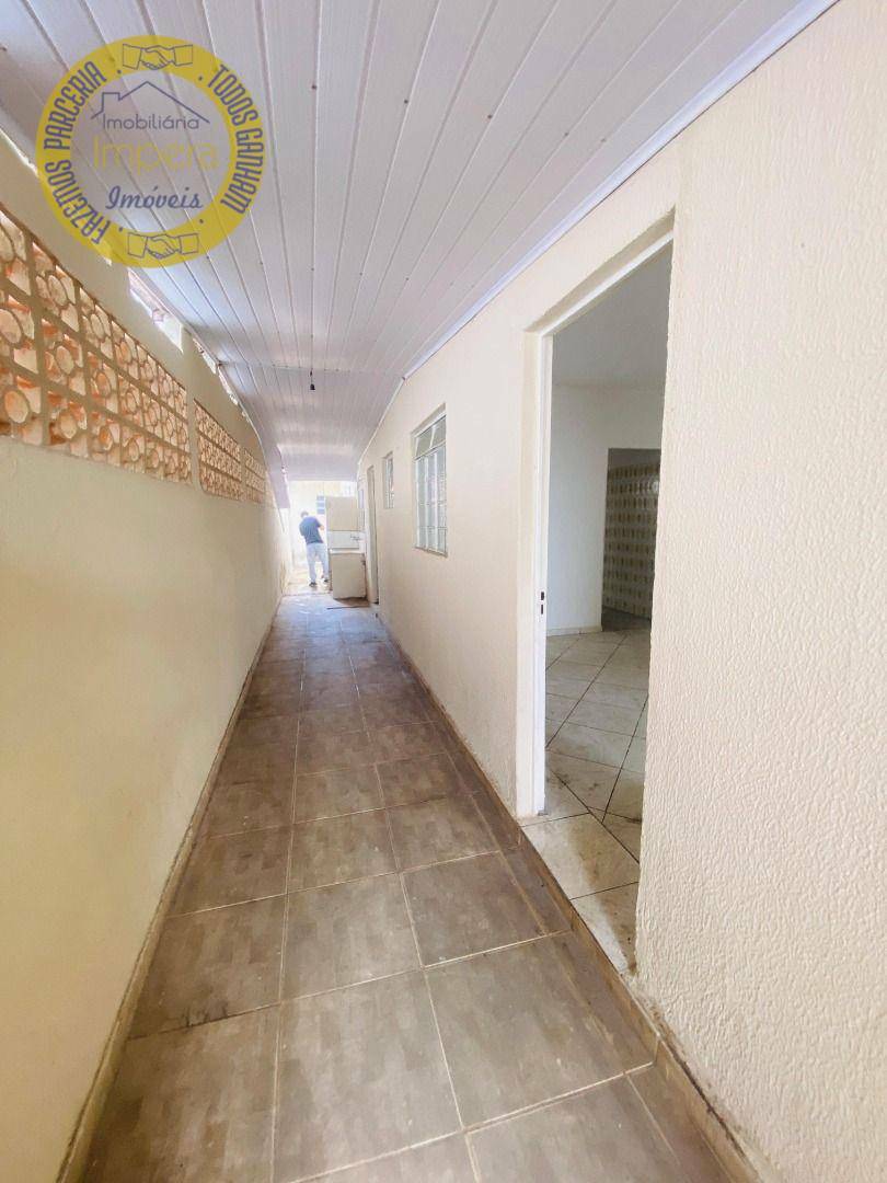 Casa à venda com 3 quartos, 69m² - Foto 9