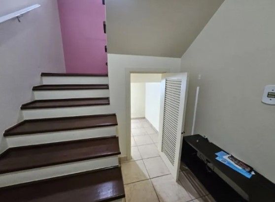 Sobrado à venda e aluguel com 3 quartos, 256m² - Foto 8