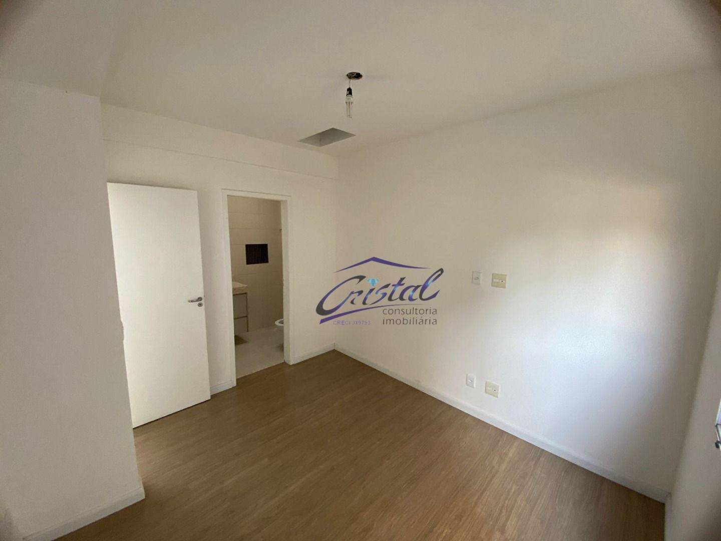 Casa à venda com 3 quartos, 100m² - Foto 11