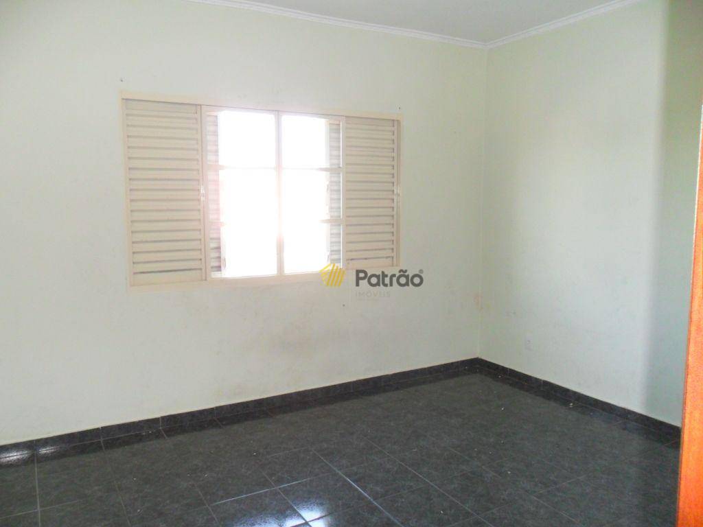 Sobrado à venda com 2 quartos, 139m² - Foto 18