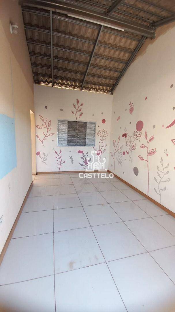 Casa à venda com 3 quartos, 60m² - Foto 5