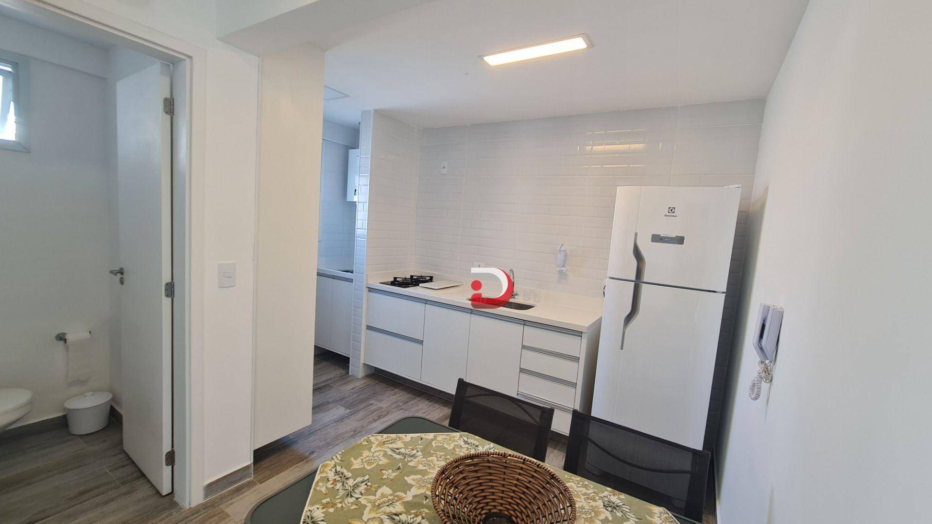 Apartamento à venda e aluguel com 2 quartos, 61m² - Foto 10