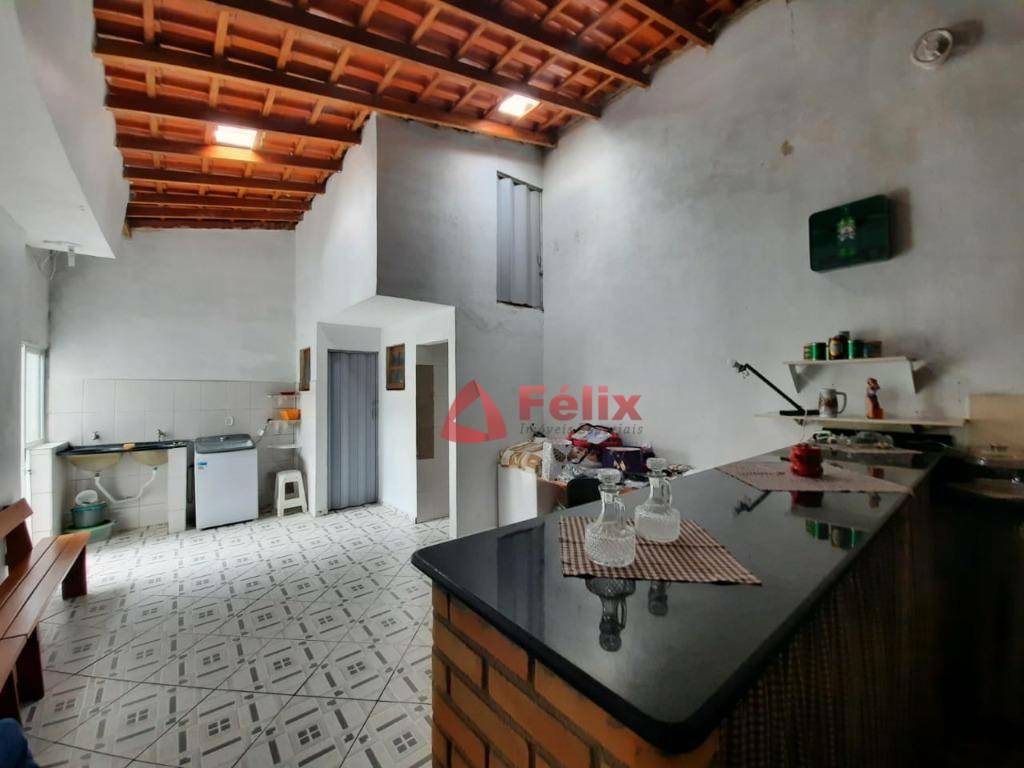 Casa à venda com 3 quartos, 148m² - Foto 18