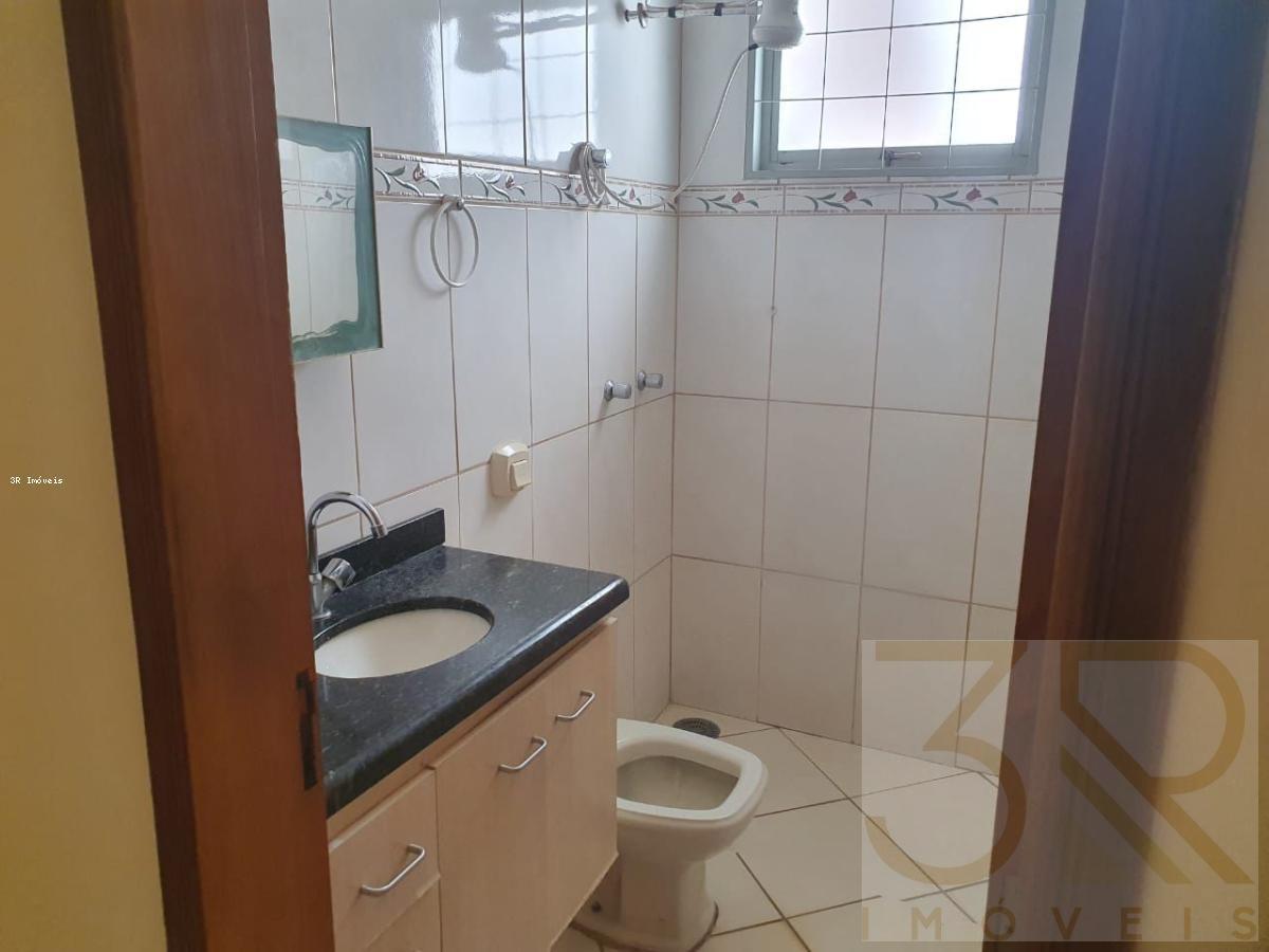 Casa à venda com 3 quartos, 149m² - Foto 10