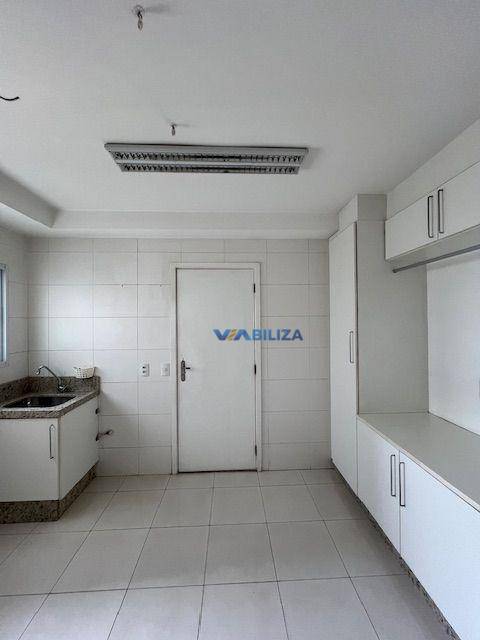 Apartamento à venda com 3 quartos, 264m² - Foto 16