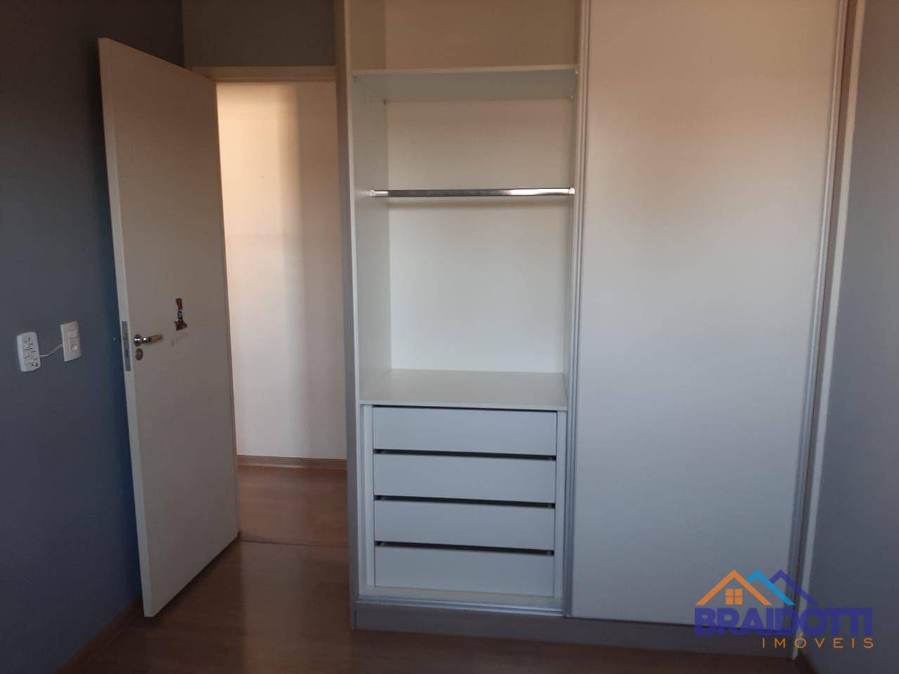 Apartamento à venda com 2 quartos, 50m² - Foto 18