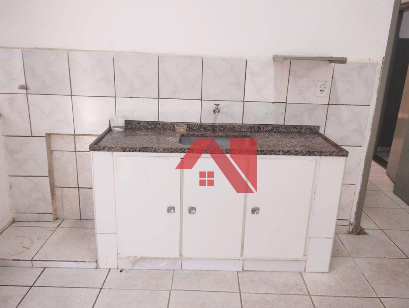 Casa para alugar com 1 quarto, 120m² - Foto 15
