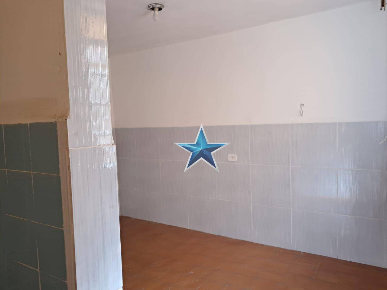 Casa à venda com 3 quartos, 110m² - Foto 10