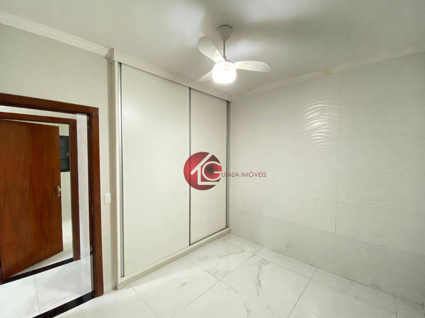 Sobrado à venda com 5 quartos, 270m² - Foto 9