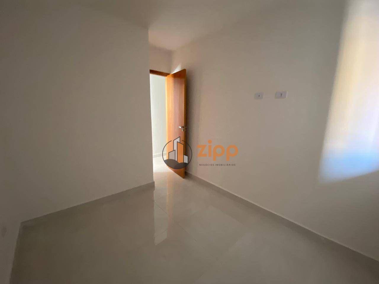 Apartamento para alugar com 2 quartos, 42m² - Foto 9