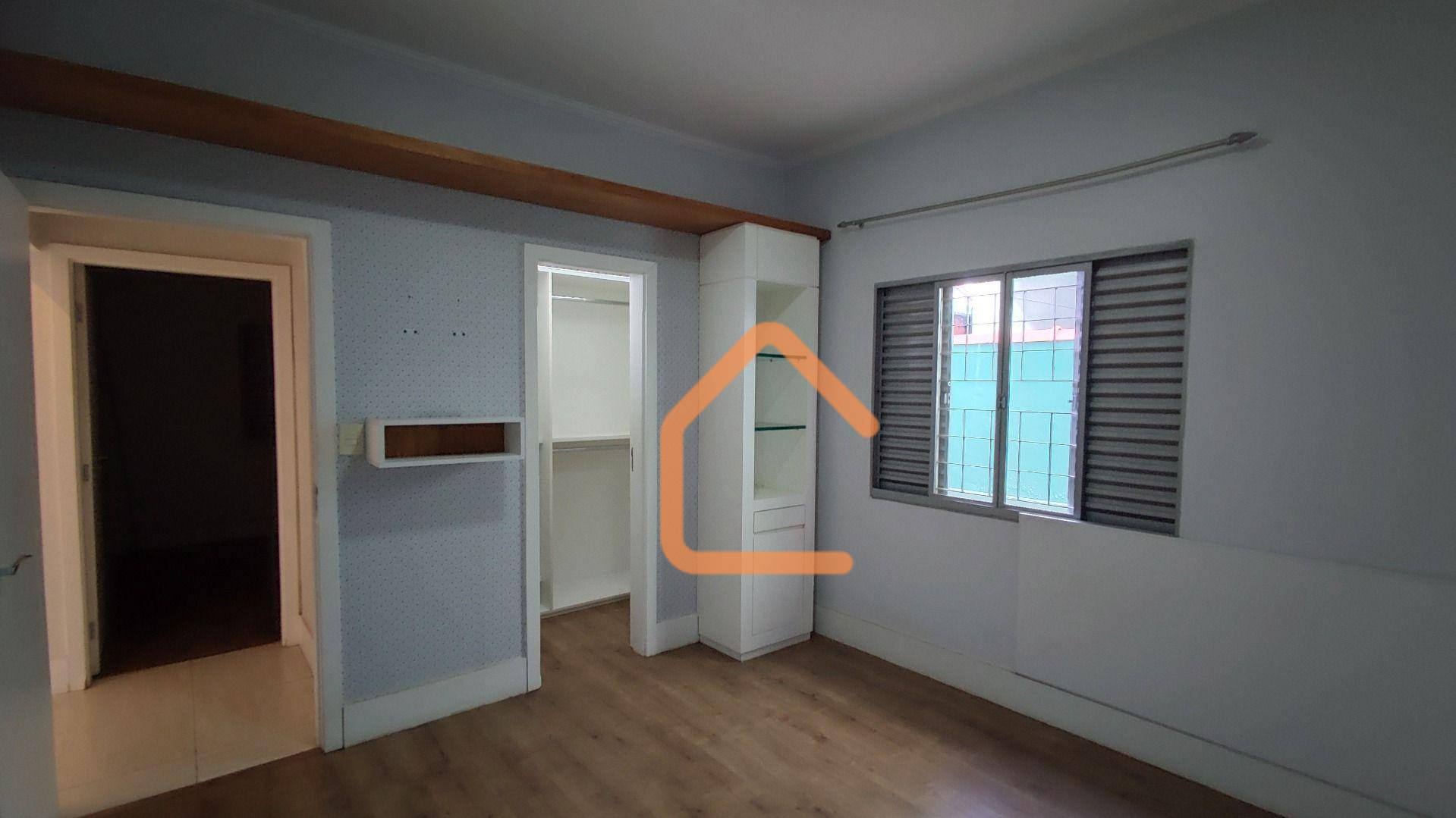 Casa à venda com 3 quartos, 180m² - Foto 28