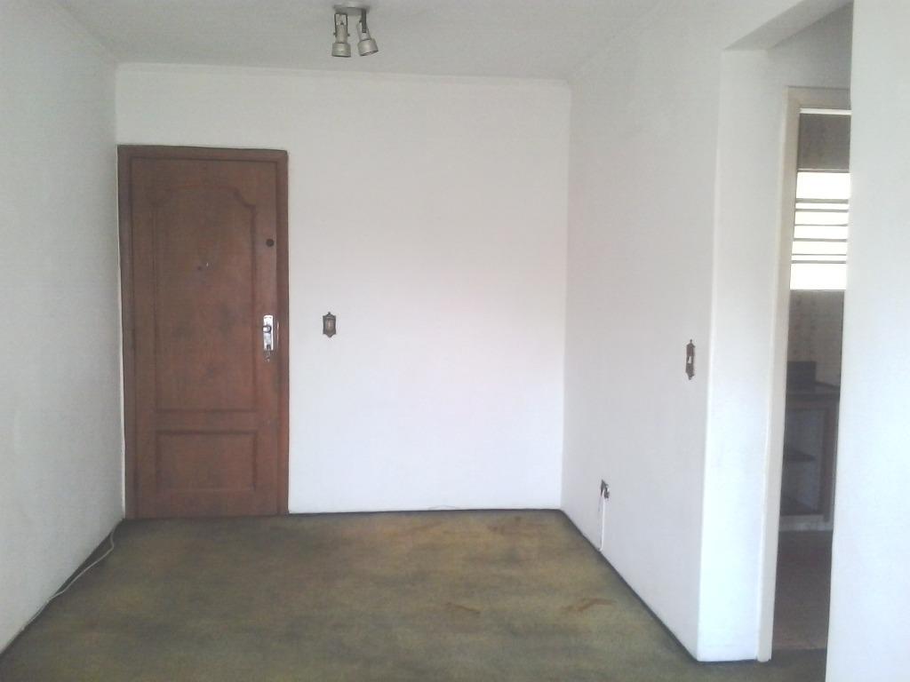 Apartamento à venda com 2 quartos, 80m² - Foto 8