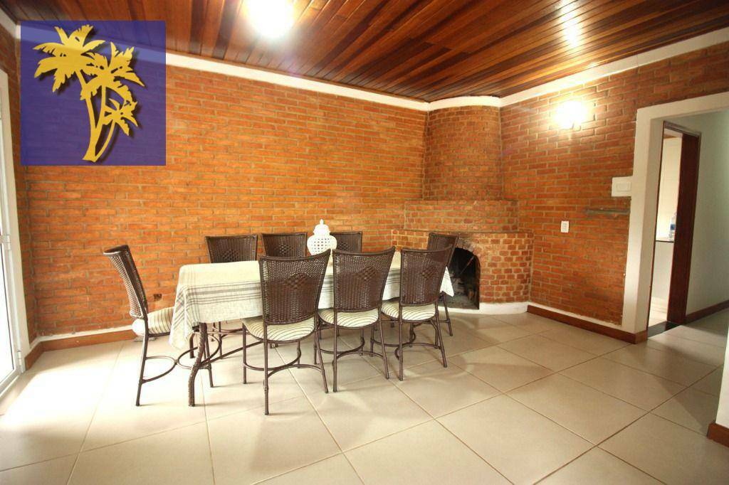 Casa de Condomínio à venda com 5 quartos, 230m² - Foto 12