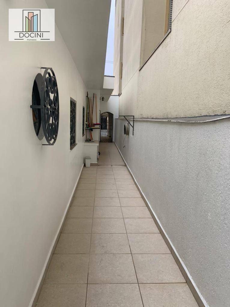 Casa à venda com 3 quartos, 300M2 - Foto 9