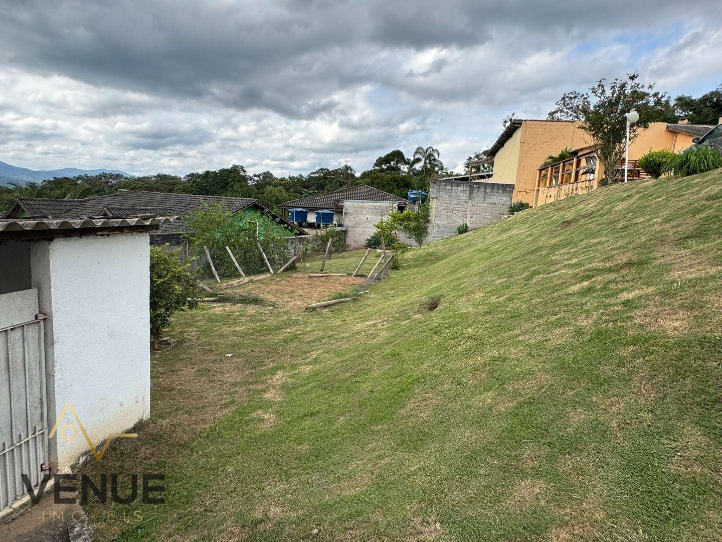 Chácara à venda com 3 quartos, 650m² - Foto 40