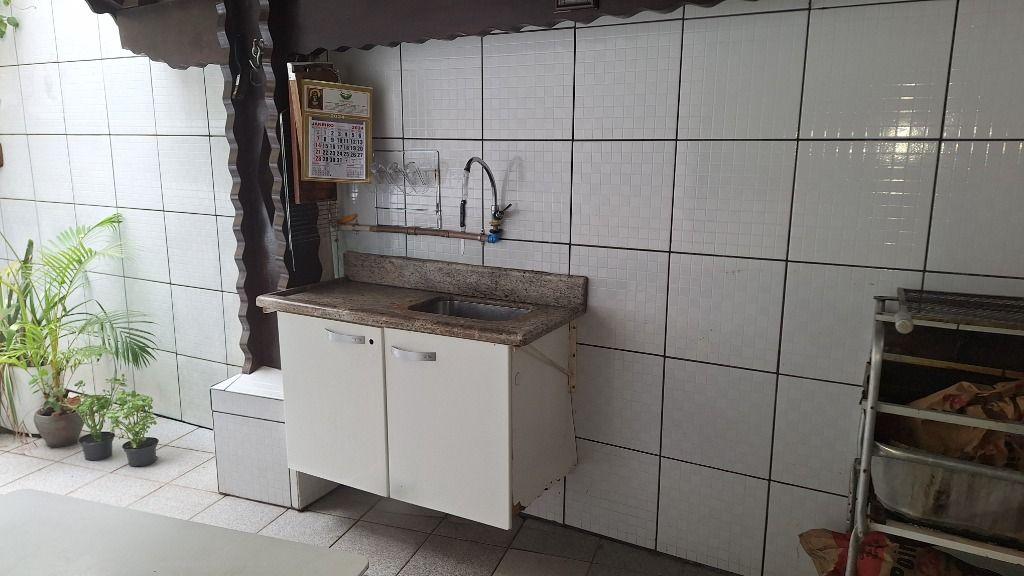 Sobrado à venda com 2 quartos, 71m² - Foto 40