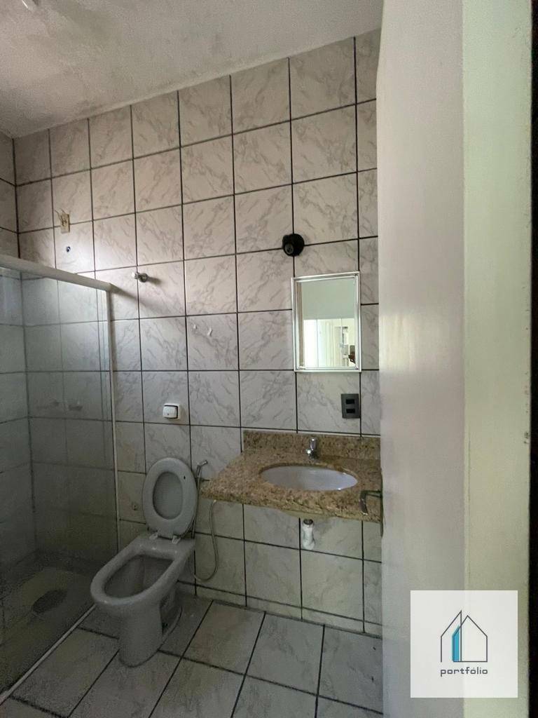 Casa de Condomínio à venda com 5 quartos, 220m² - Foto 22