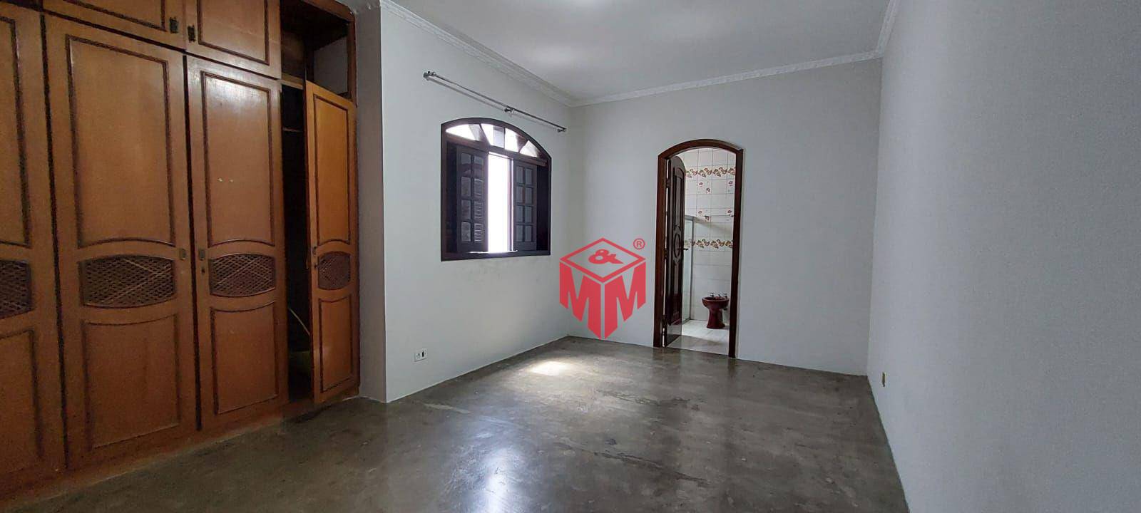 Sobrado à venda e aluguel com 3 quartos, 540m² - Foto 23